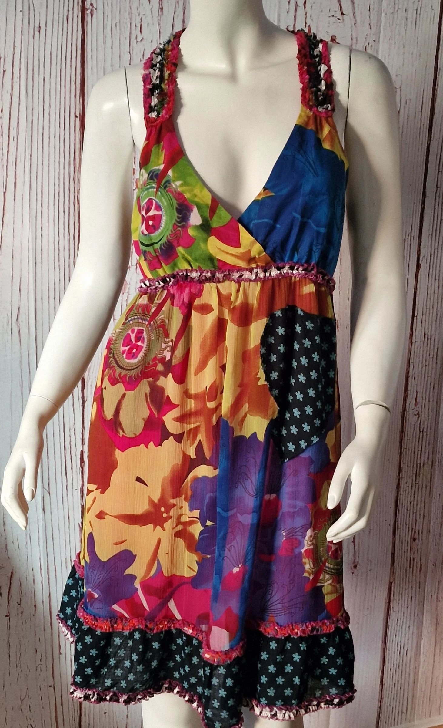 Vestido Corto Desigual Fucsia Espalda Trenzada - Talla 38 (L)